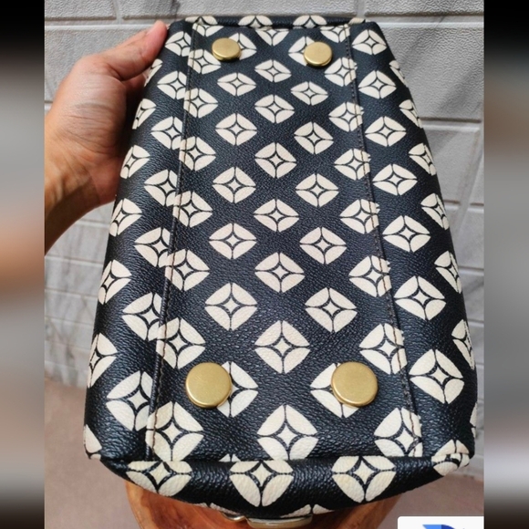 Fossil Sydney Satchel Black Bone - Picture 3 of 15